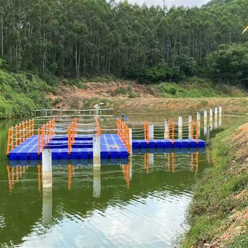 厂家直销水上浮桥平台网箱养殖平台海上浮桥水上游泳池游船 码头