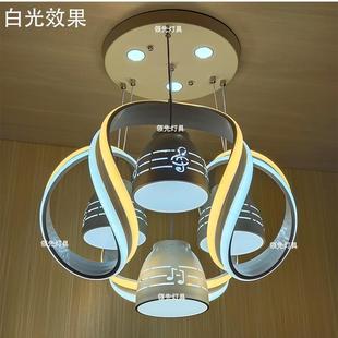 餐厅吸顶灯家用彩色跑马灯变色铁艺遥控超亮吊灯简约现代 2023新款