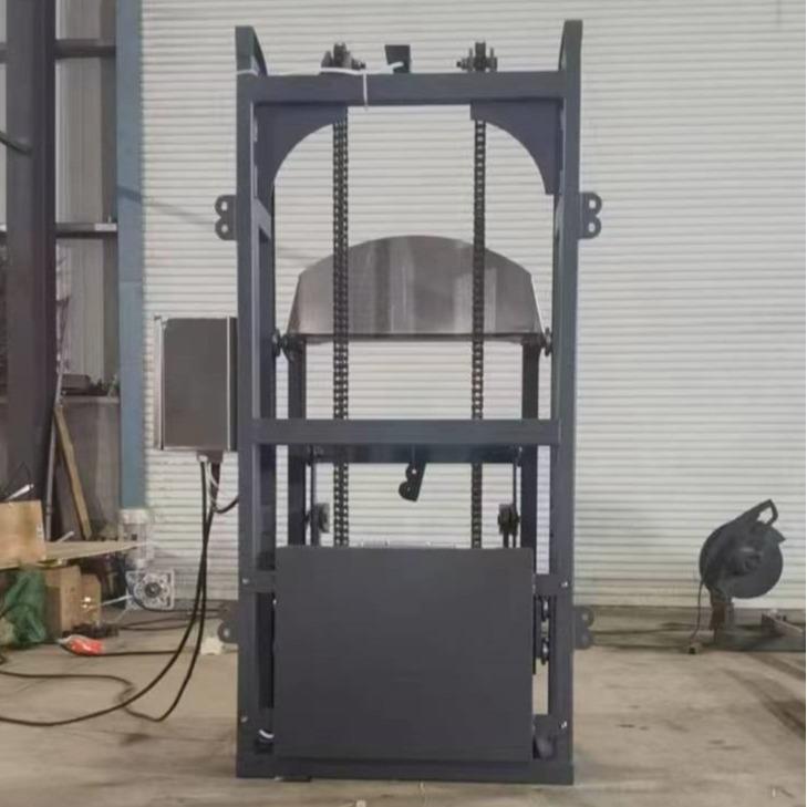 厨余垃圾生活垃圾物料提升设备电动垂直提升机简便操作