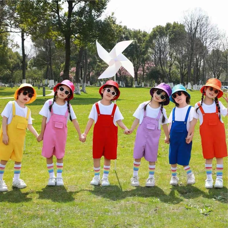 儿童六一幼儿园糖果背带裤啦啦队演出服小学生运动会合唱表演服装