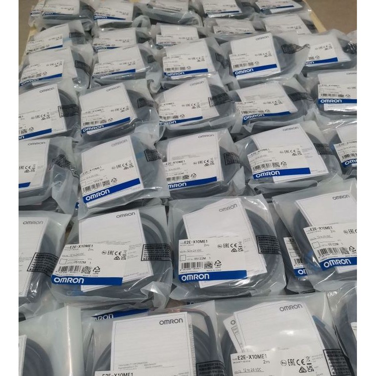 E2E-C06N04-CJ-C1原装日本欧姆龙OMRON接近传感器接近开关