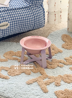 BD猫碗小狗碗猫条猫狗粮碗宠物餐具ins宠物碗陶瓷飞碟+闪紫色支架
