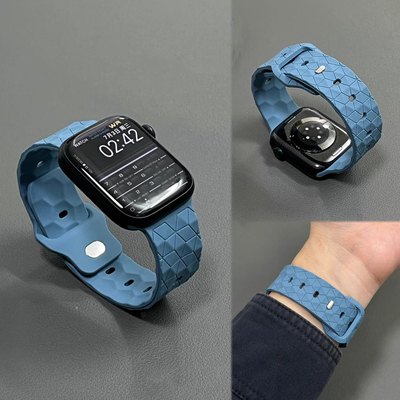 个性足球纹适用iWatchs11代高质感菱形纹液态硅胶反扣表带苹果s10运动applewatchS9876se3创意Ultra3高级防水