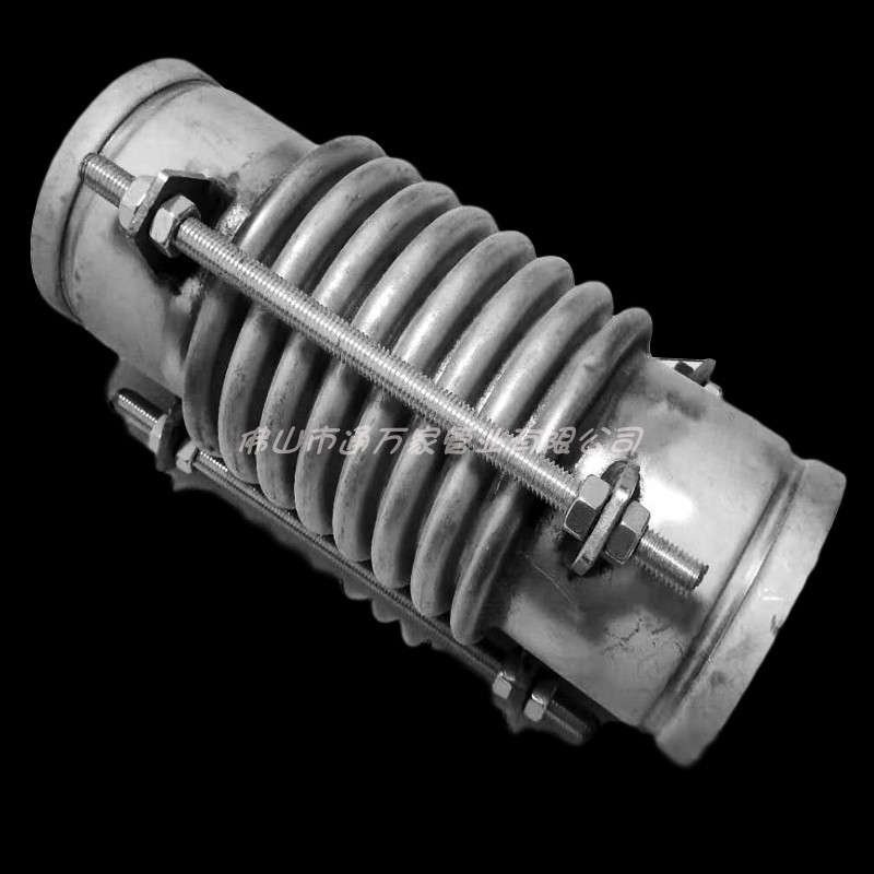 304不锈钢管沟槽式伸缩节波纹补偿器金属管路软接膨胀节DN50DN300