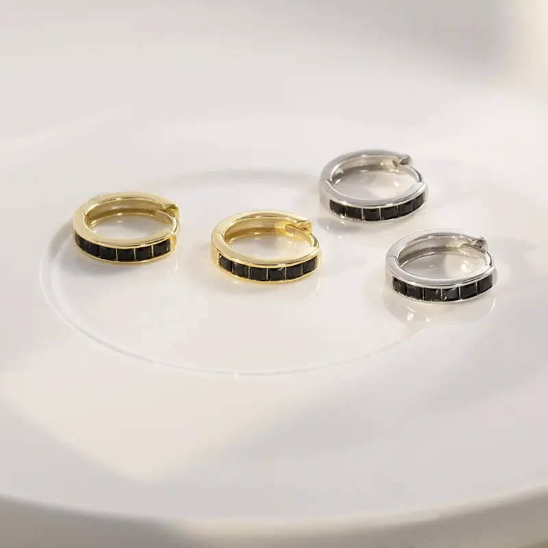 s925银韩版轻奢高级感黑钻耳扣冷淡风简约耳圈个性百搭耳环