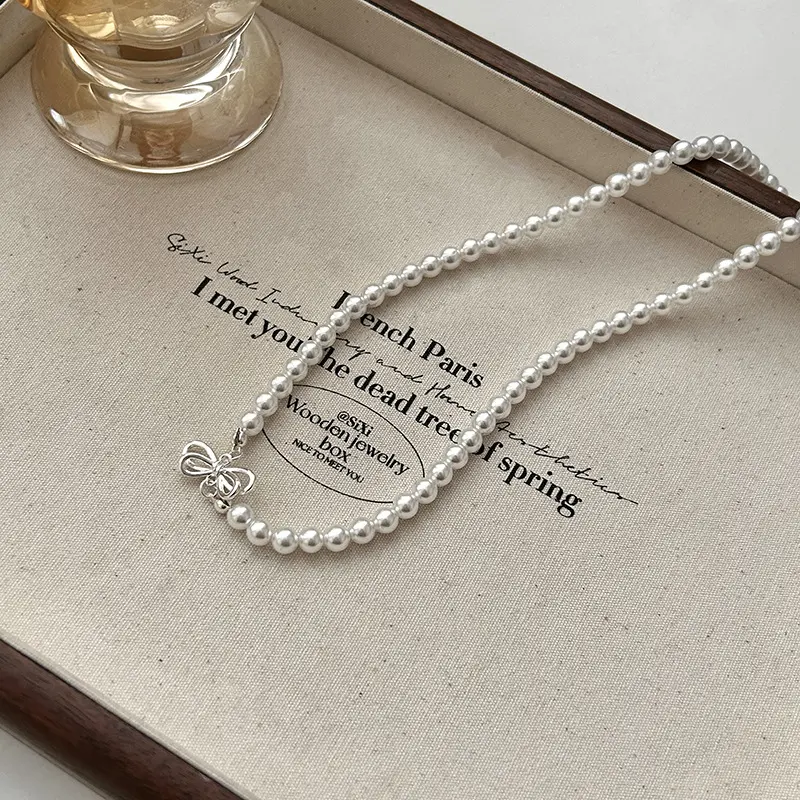 温柔珍珠项链配裙子女轻奢小众高级感锁骨链2025新款颈链配饰