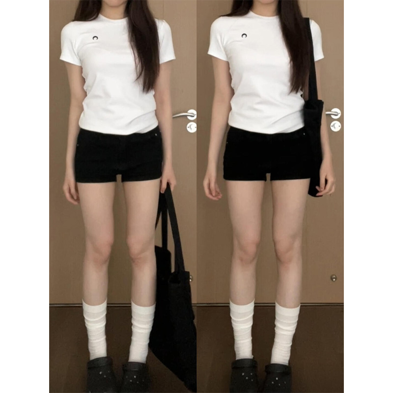 黑色牛仔短裤女夏季薄款2025新款小个子高腰a字显瘦直筒阔腿热裤