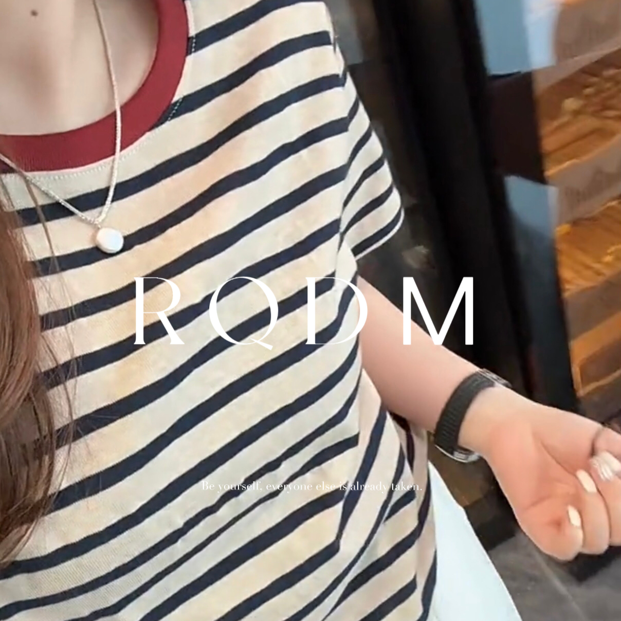 大码女装2025夏季新款胖MM撞色条纹简约百搭圆领正肩短袖T恤上衣