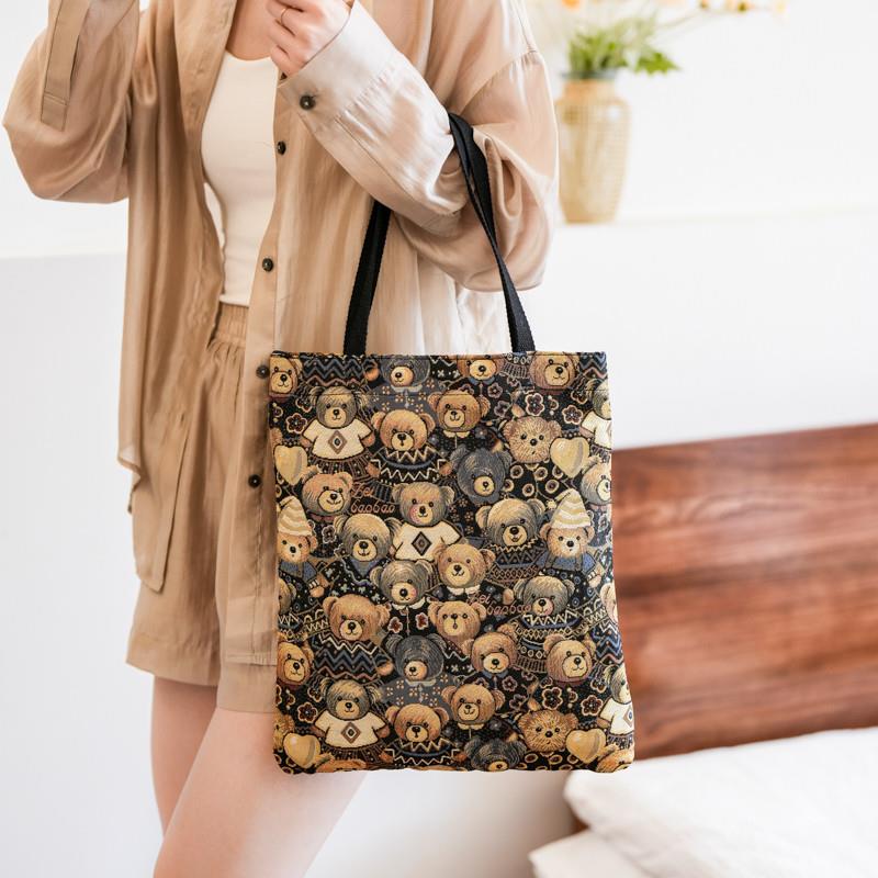 推荐卡通小熊刺绣帆布女包