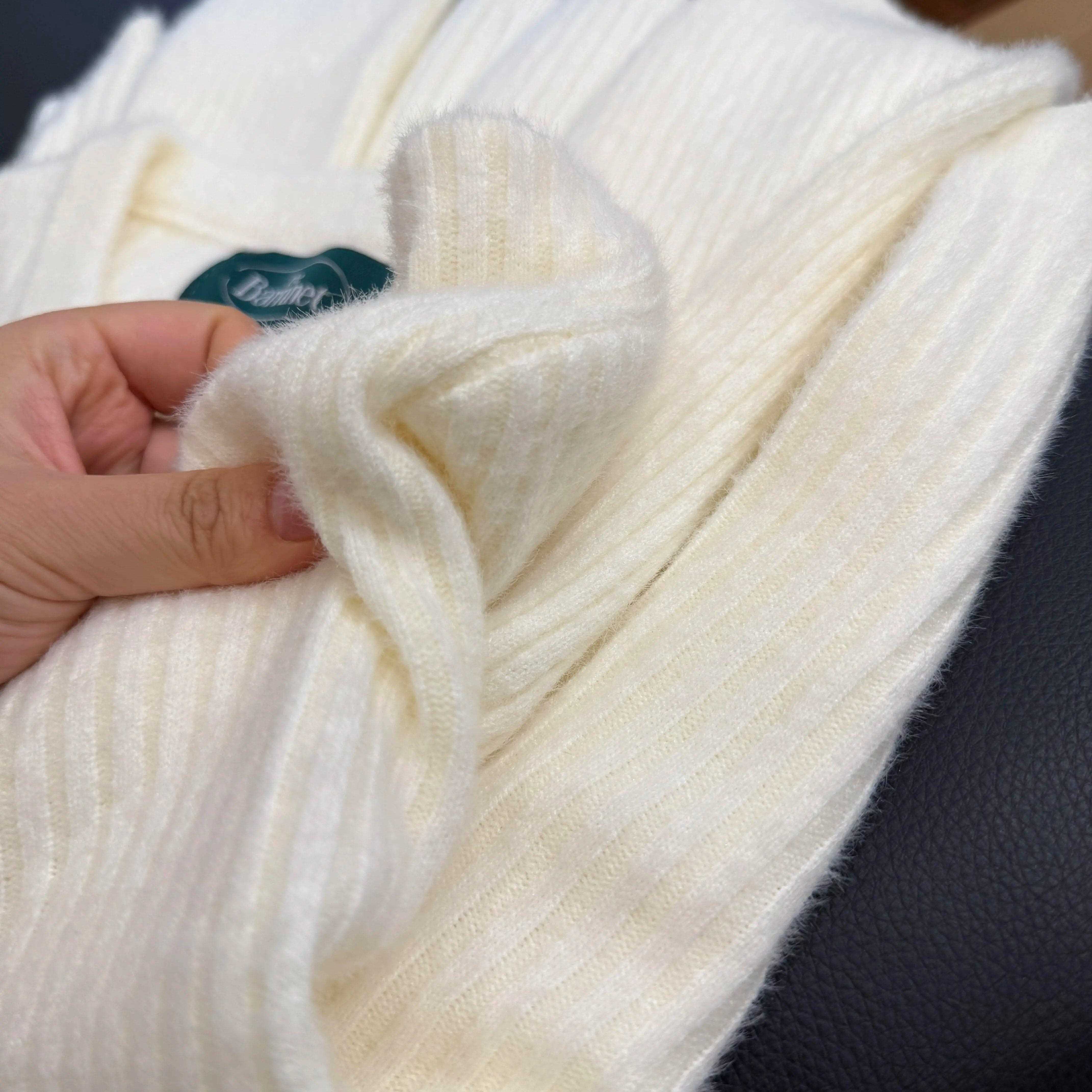 好货韩系软糯白色圆领针织毛衣女内搭春秋冬高级感宽松百搭打底衫