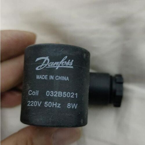 Danfoss丹佛斯全新原装电磁s阀线圈  032B5021  AC220V 8W少量现