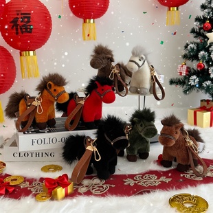 正版伊呀呀可爱小马2026年生肖马毛绒玩具钥匙扣挂件马年吉祥物