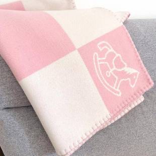 新款 初剪羔羊毛h字母儿童毛毯双面双色纯羔羊毛儿童毯子宝宝盖毯