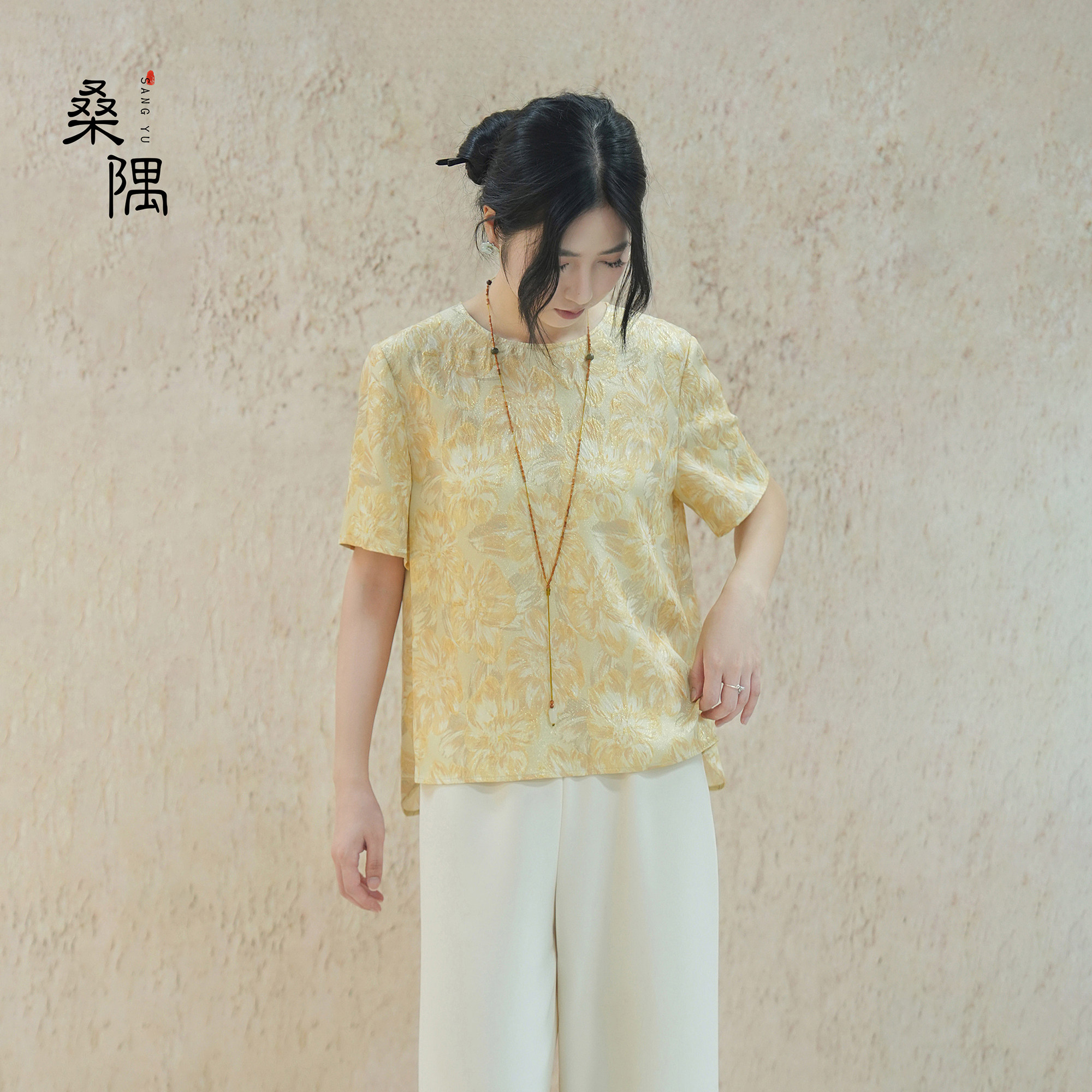 桑蚕丝金皮国风小立领短袖上衣女款25SS528S