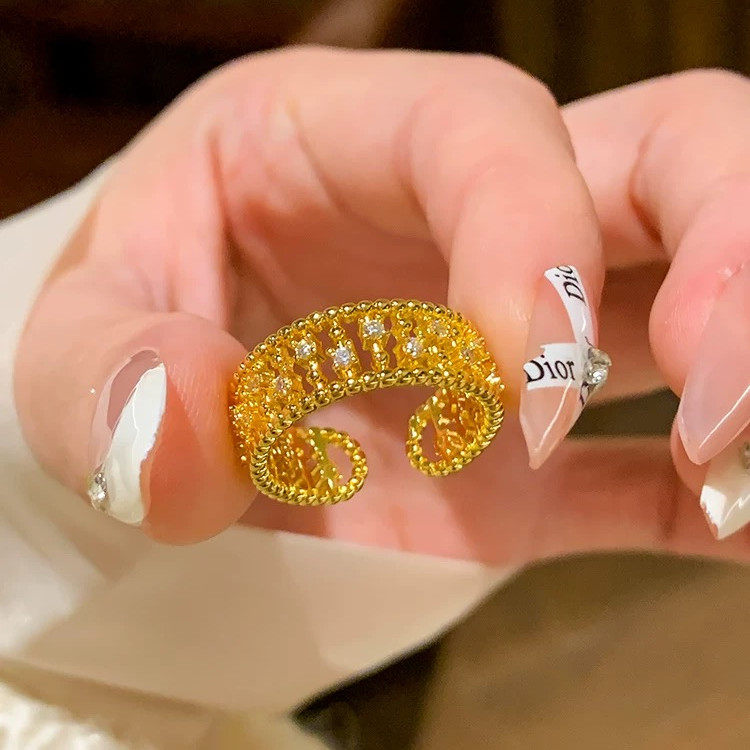 金店同款沙金仿真金满天星镂空碎钻戒指女ins风高级拉丝指环叠戴