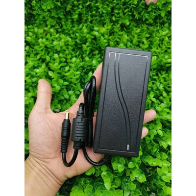 12v5a 电源适配器 新的 独立盒装 5521接口 线长约86cm