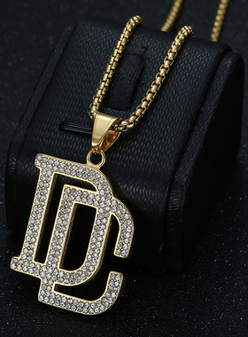 欧美爆款D镶钻吊坠  街头潮流百搭配饰嘻哈个性男女情侣项链