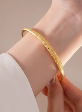 18k真金电镀沙金色磨砂开口手镯 简约时尚手环轻奢高级感手饰