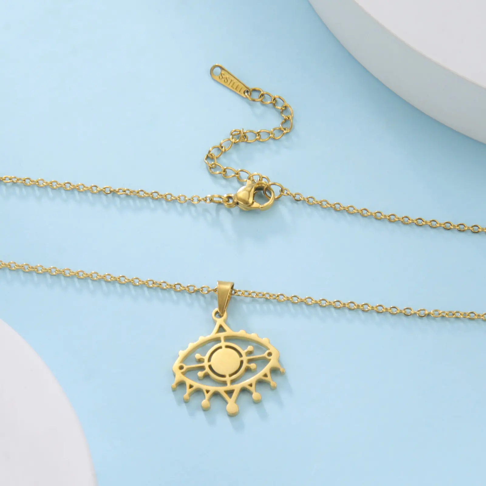 境外爆品一件直供百搭时尚潮流小众个性眼睛吊坠不锈钢项链