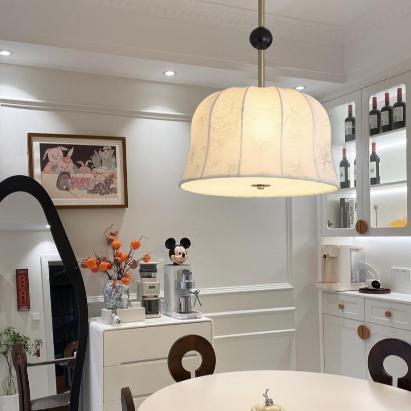 法式复古布艺吊灯实木书房主卧室灯花纹南洋美式温馨浪漫餐厅灯具