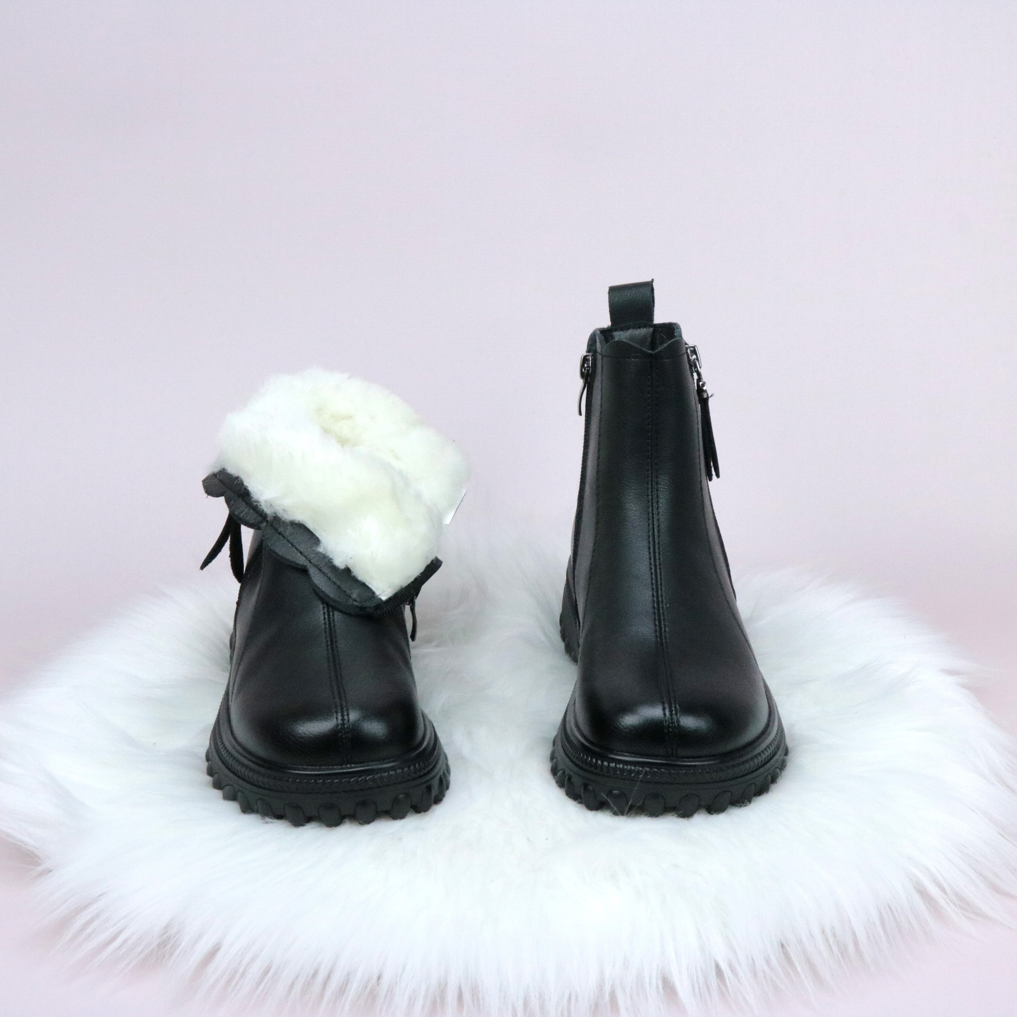 2025真皮加厚羊毛马丁靴妈妈女鞋防滑软底雪地靴平底新款时尚百搭,女鞋,马丁靴,淘宝优惠券,粉丝福利购,淘宝优惠卷