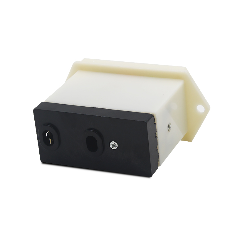 顺逆开关LAP-15/2倒顺机床220V380V押扣开关LAP-15/3正反转按钮