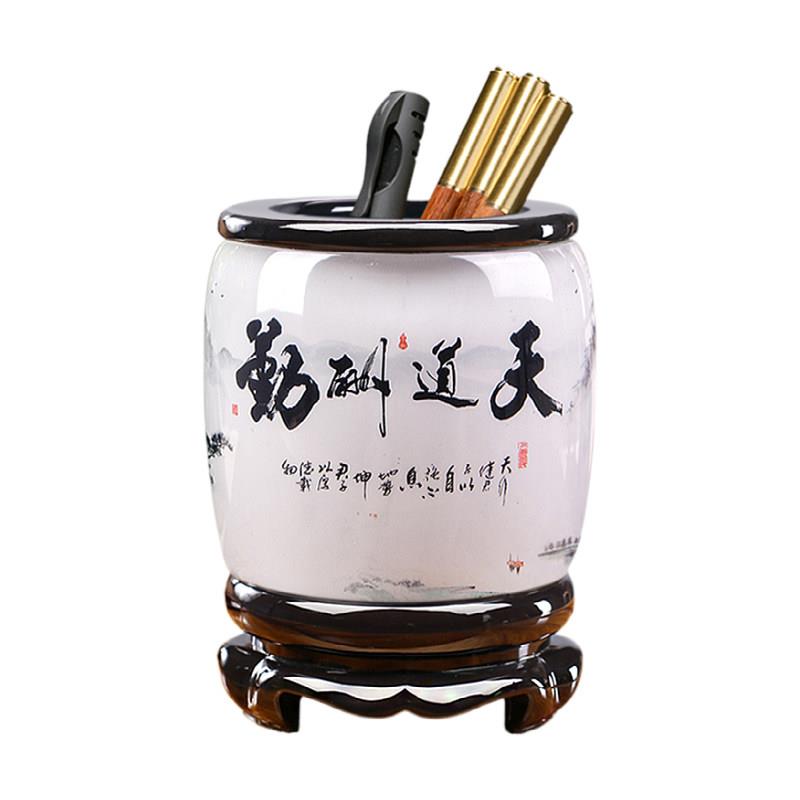 办公室旋转笔筒个性简约桌面创意摆件高档轻奢高级感毕业礼物定制