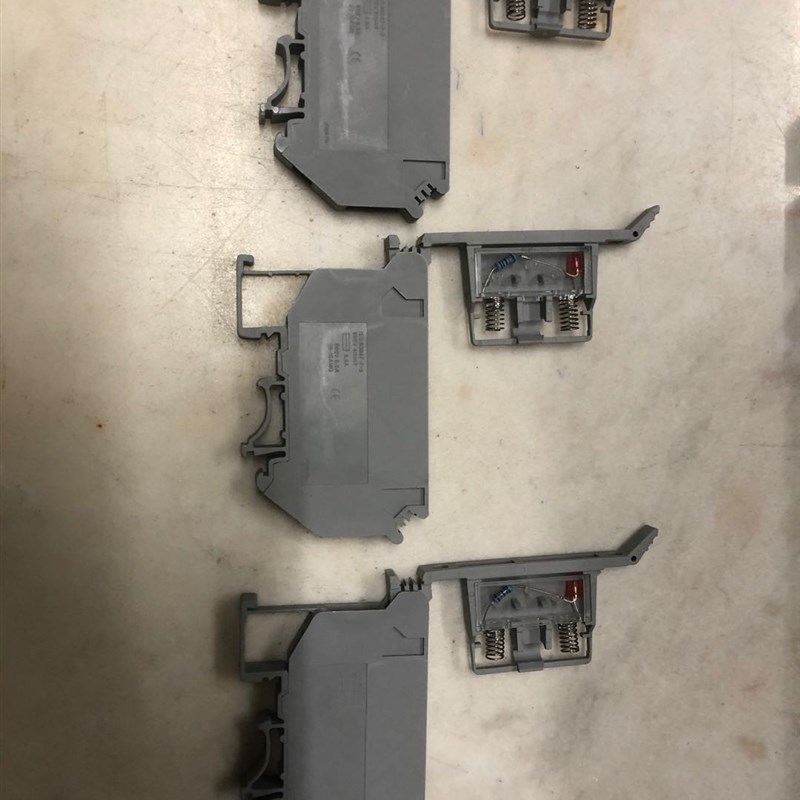 UK5-HESI-LED220V带指示灯保险接线端子 JUT1-4RD分断悬壁熔断器