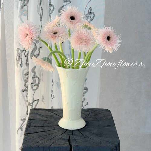 白色古陶瓷浮雕花瓶摆件客厅插HWS花轻级奢高感式复奶法油风玄关