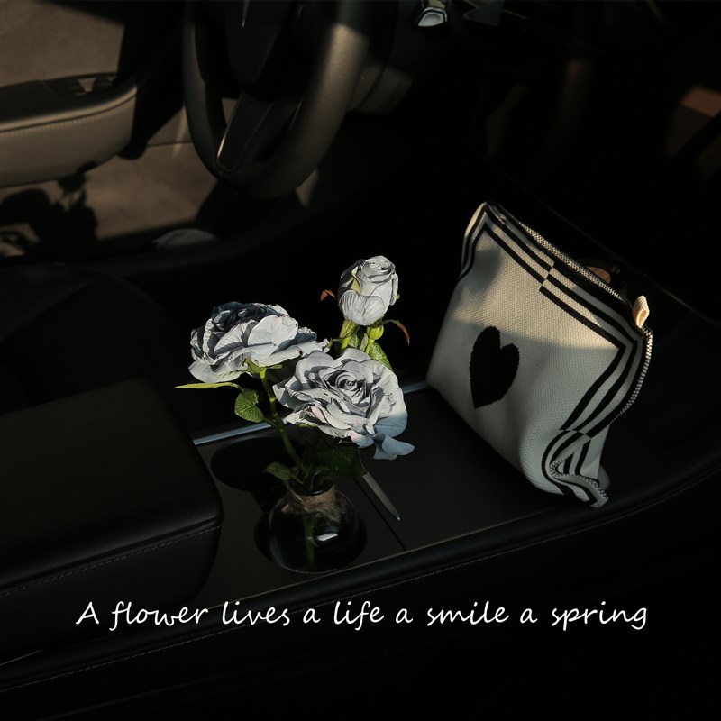 车载花束法式油画焦边仿玫瑰氛围车内饰品适用汽车摆件水杯架装饰