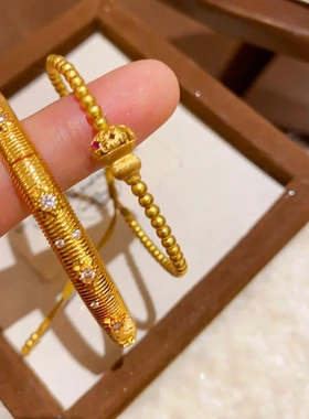 真金电镀锆石条纹太阳手镯复古轻奢高级感手环新中式时尚手饰