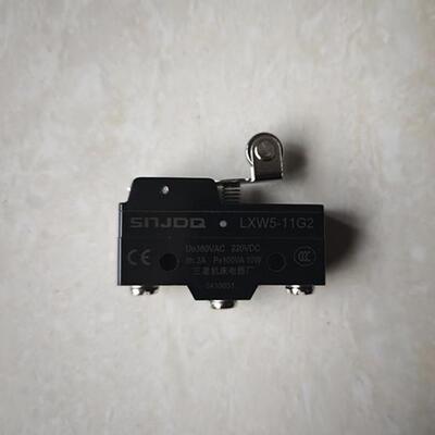 微动点动行程脚踏开关芯子LXW5-11G2银点 配LT3 LT4 LTH1/6