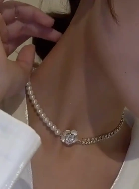 初春同款珍珠白花项链耳钉戒指套装时尚气质珍珠花朵项链