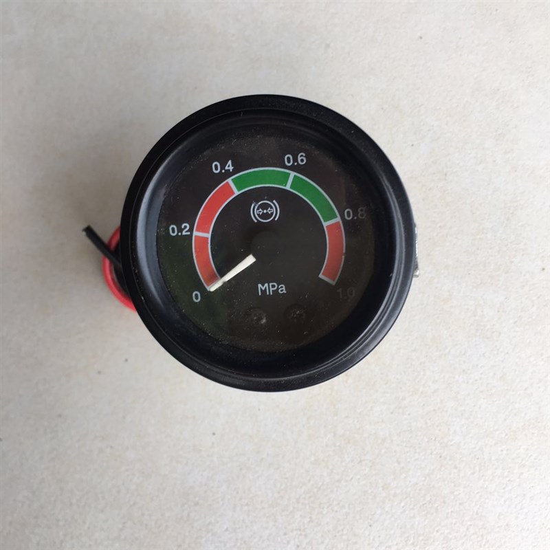 新源轮式胶轮挖掘机65 75钩机挖机气压表 仪表配件