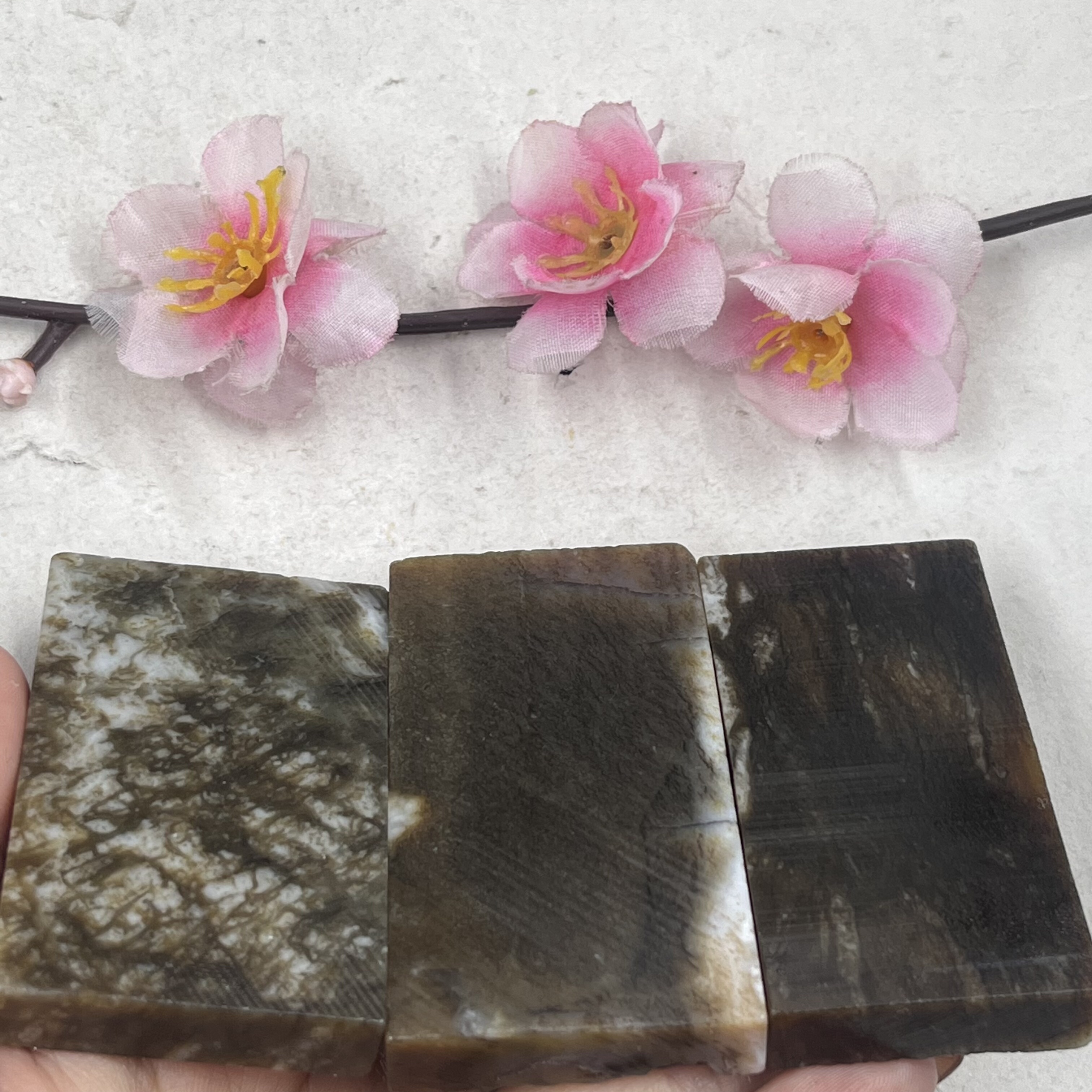 3件价新疆和田玉糖玉红糖牌子片料边角料玉石料标本料下脚料包邮t