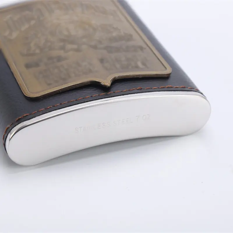 304不锈钢方形小个性随身户外水壶时尚伏特加扁