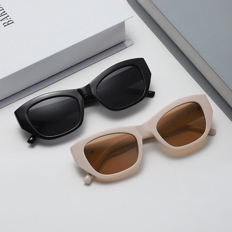 B欧美风太阳眼镜拽姐新款潮凹造型时尚街拍超黑墨镜女in