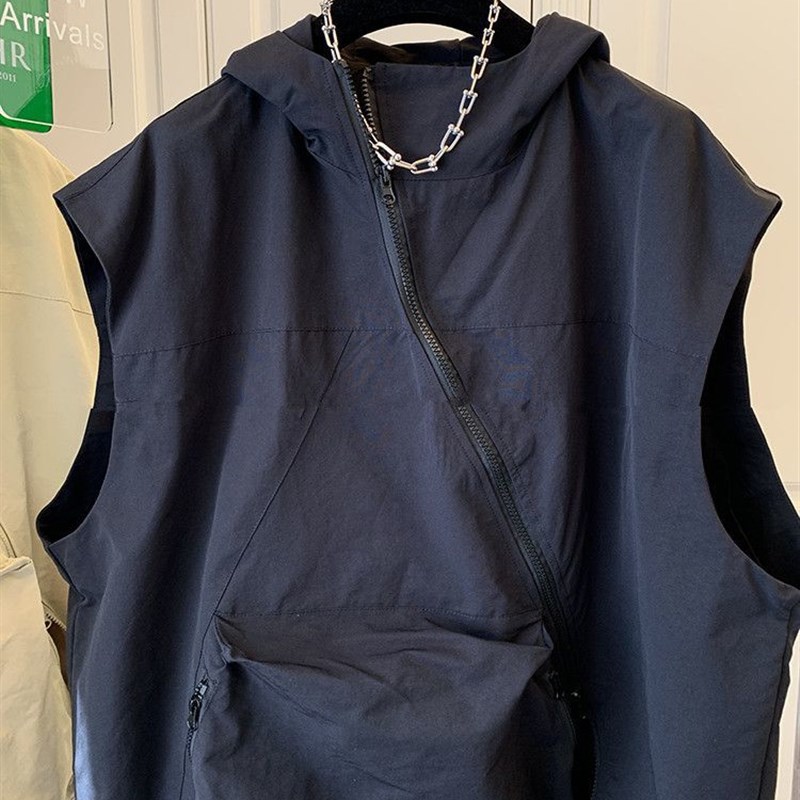 新款特大码宽松休闲斜拉链口袋连帽马甲女背心男无袖冲锋衣工装男