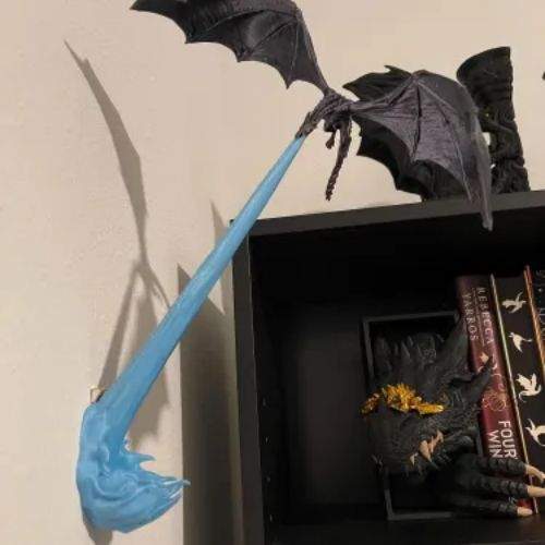 新款 Charizard Book Nook or Wall Mount喷火龙书角或圆盘式