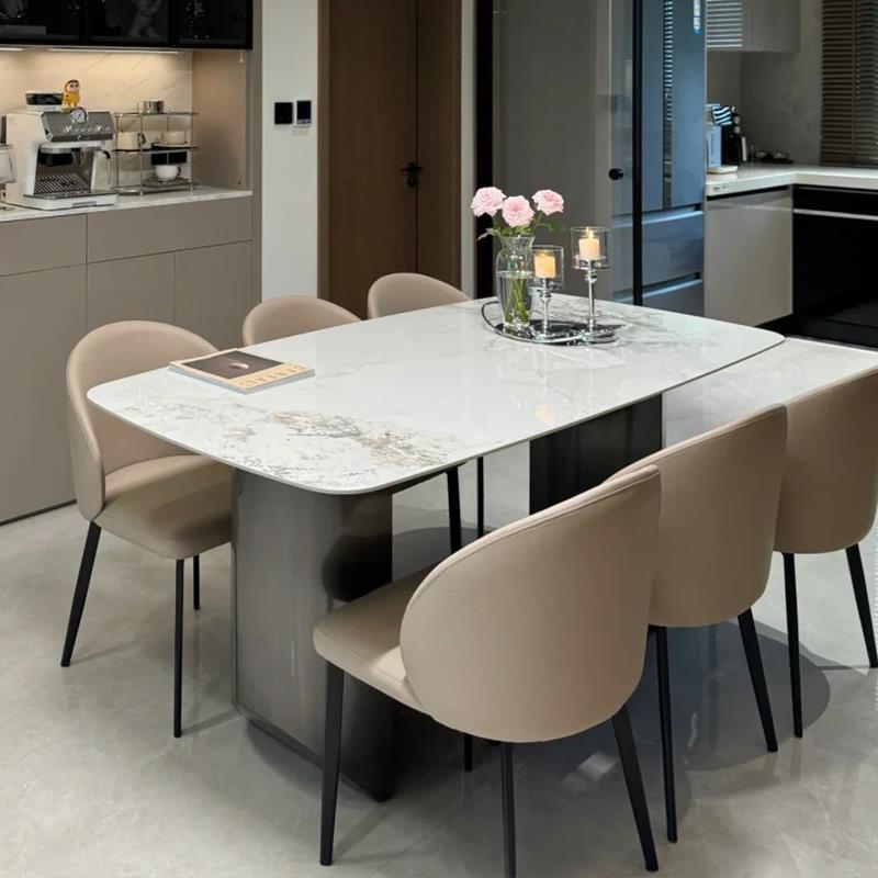意式极简岩板餐桌现代简约轻奢高级感小户型家用高端长方形餐桌椅