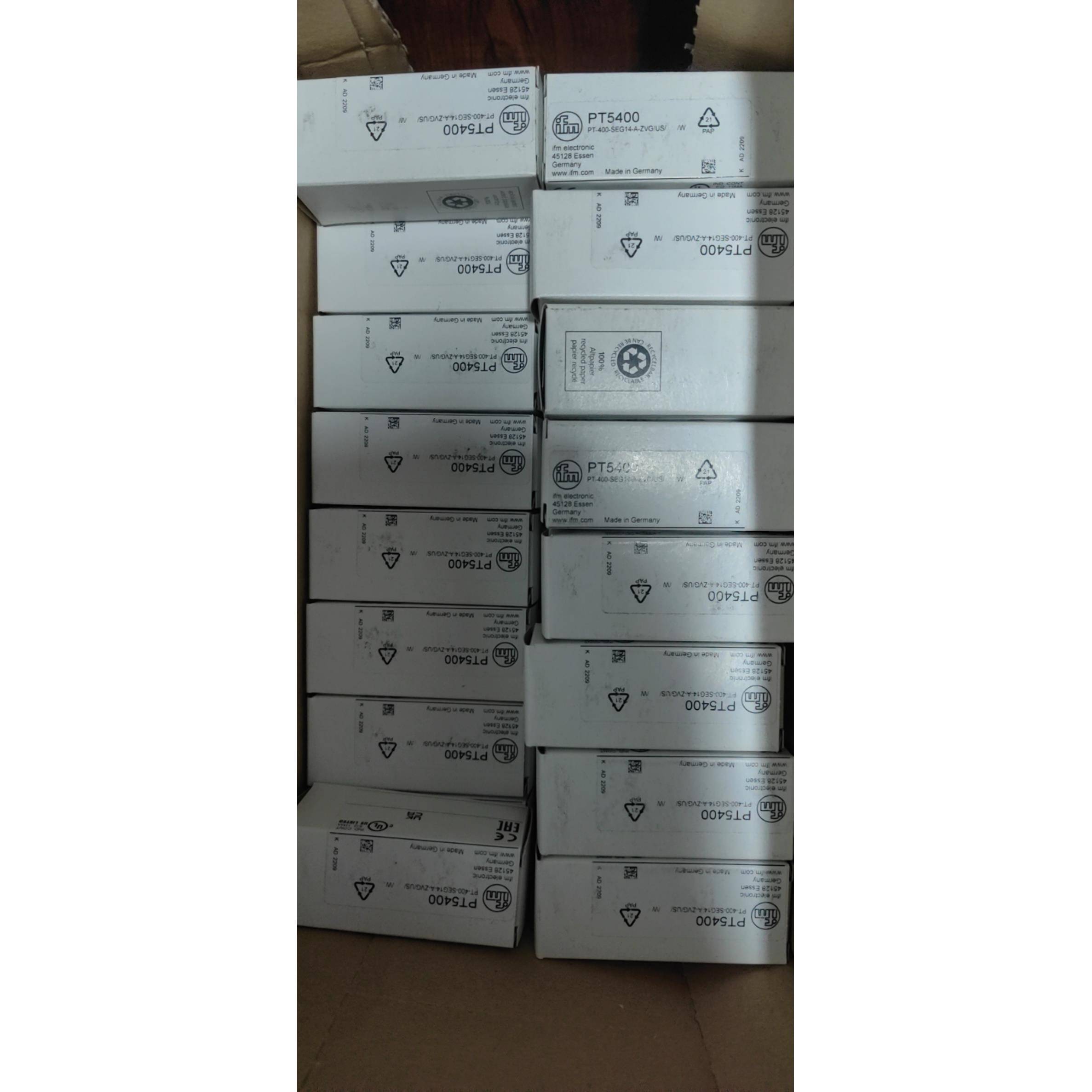 假一赔十IFM易福门压力开关PT5400 PT5404 PT5401 PT5402 PT5403