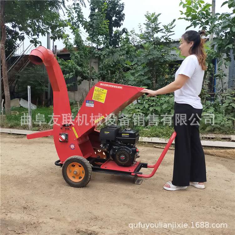 果园修剪枝条破碎机 残枝树叶粉碎机 柴油电启动移动树枝粉碎机