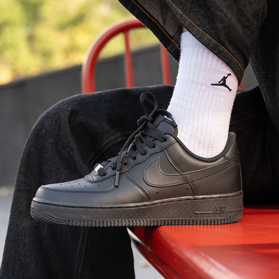 耐克经典空军af1休闲板鞋黑色