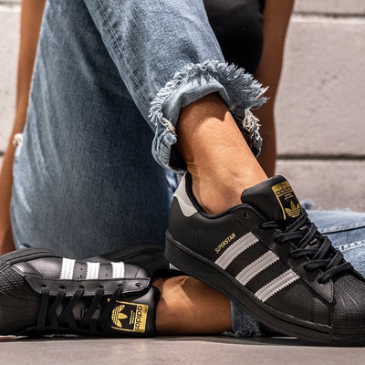 Adidas阿迪达斯贝壳头黑色