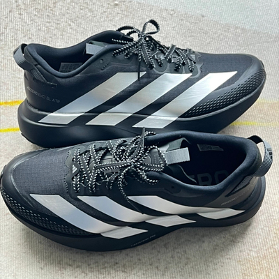 Adidas阿迪达斯EvoSL跑鞋