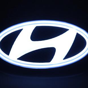 适用于现代动感汽车标志图森费斯托索纳塔8兰东雷纳著名图片发光