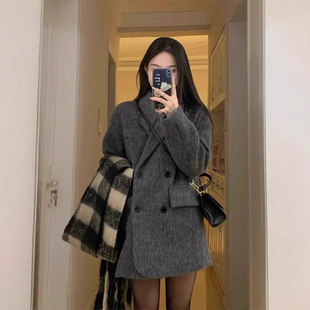 赫本 小个子加绒西装 短款 呢子大衣女秋冬高级感毛呢外套2025新款