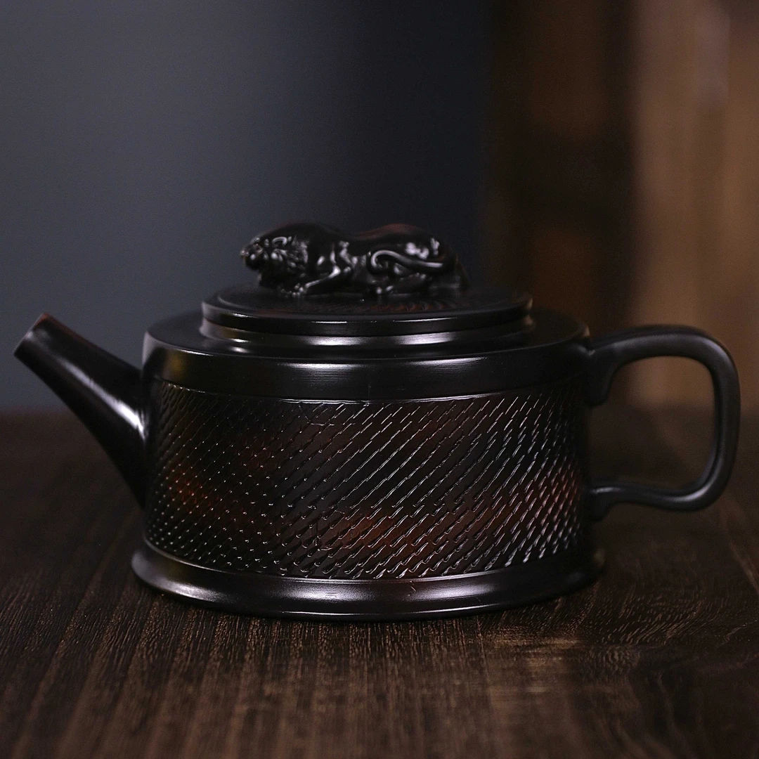 紫陶跳刀卧虎藏龙凤鸣大号茶壶图片