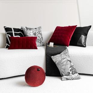 新年法式轻奢覆古高级红色黑色皮革抱枕沙发客厅靠枕民宿卧室床头