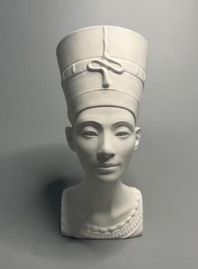 纳芙蒂蒂半身像古埃及博物馆复刻石膏像雕塑家居软装桌面摆件礼品